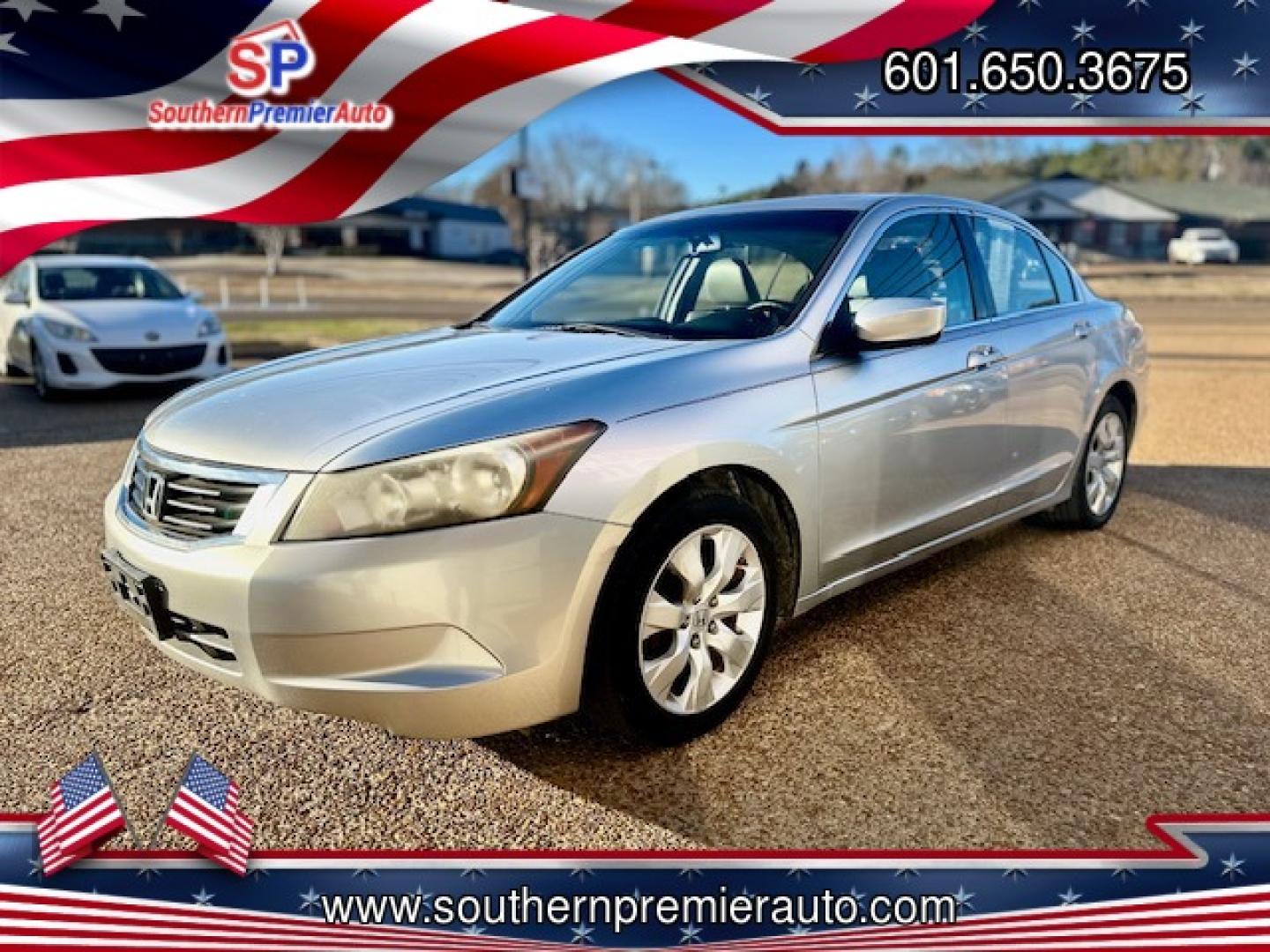 2008 SILVER HONDA ACCORD EX-L (JHMCP26838C) , located at 922 W. Beacon St., Philadelphia, MS, 39350, (601) 650-3675, 32.770447, -89.127151 - Photo#2